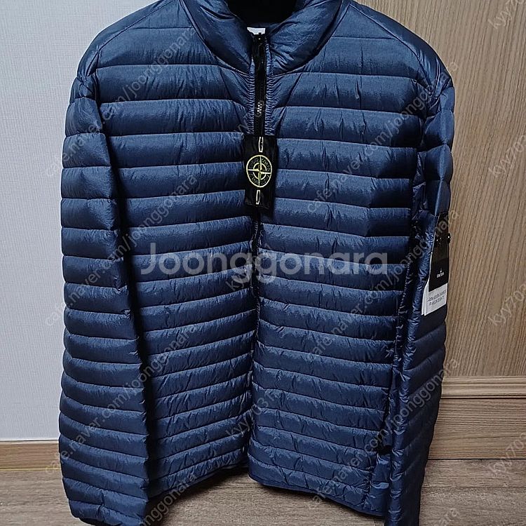 스톤아일랜드 패커블 룸 우븐 챔버 패딩 아비오블루 xl...--0