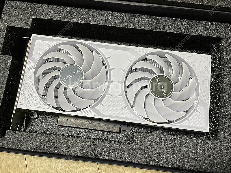 갤럭시 4060 화이트 (GALAX RTX 4060 W...--2