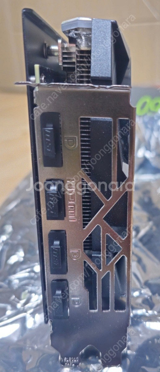MSI RTX 4060 게이밍 X D6 8GB 트윈프로...--7
