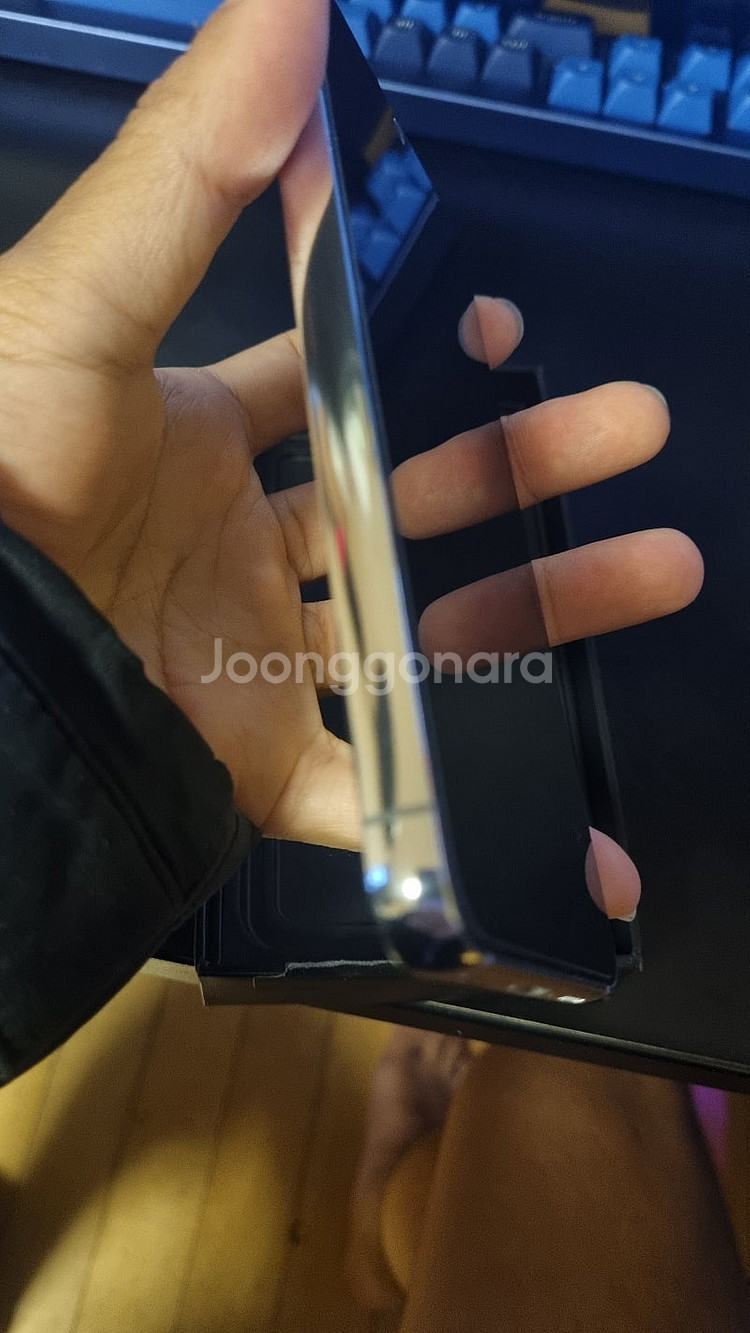 (개인,상태s급)s23 512기가 자급제--0