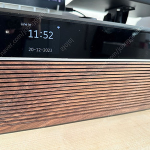 루악 Ruark R2 mk4 스피커 정품 팝니다.