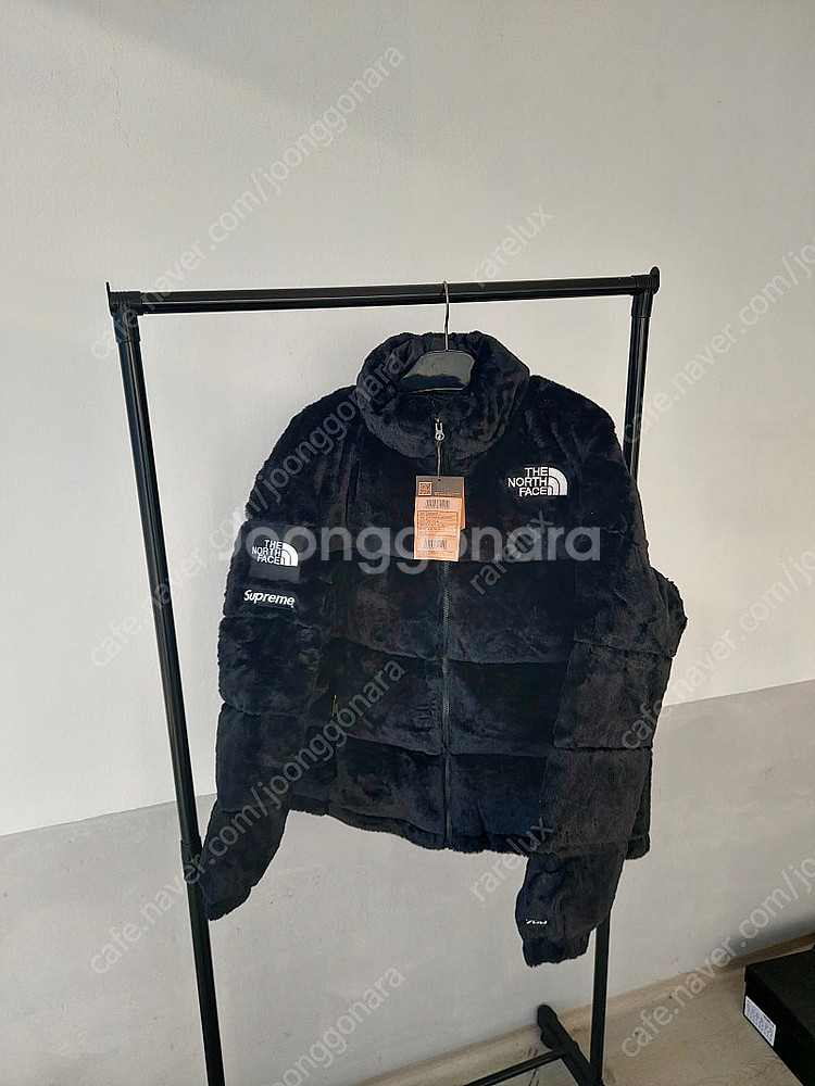 슈프림 x 노스페이스 포우 퍼 눕시 자켓 블랙 - 20...--0