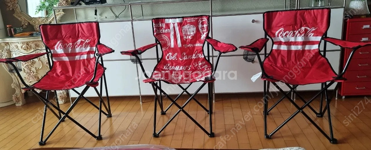 KFC 캠핑의자 팝니다--2