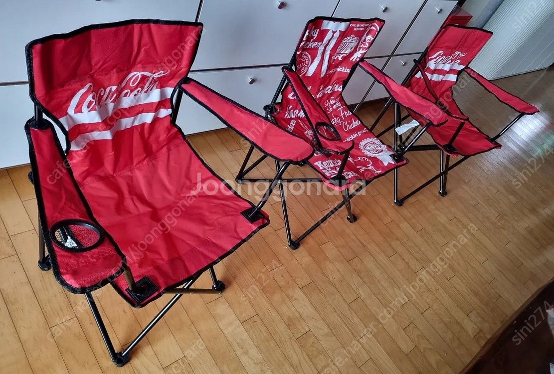 KFC 캠핑의자 팝니다--6
