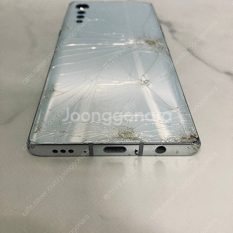 LG G9 벨벳 화이트 128기가 액정깔끔! 5만5천원...--2