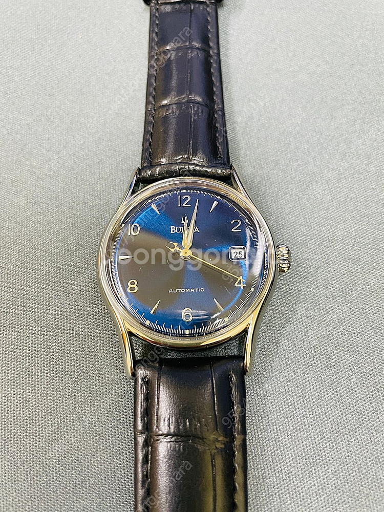 Bulova vintage automatic--0