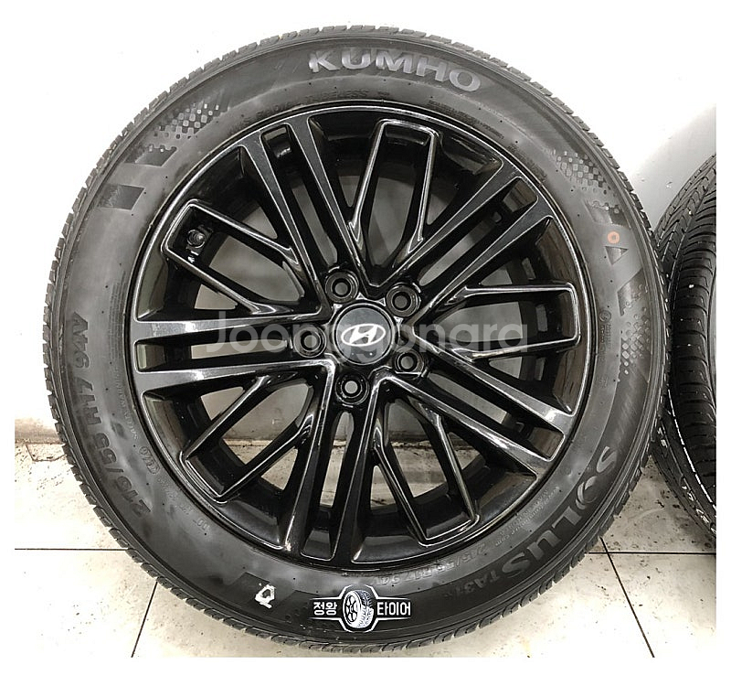 그랜저IG 흠집없는 블랙 휠타이어 215/55R17--4