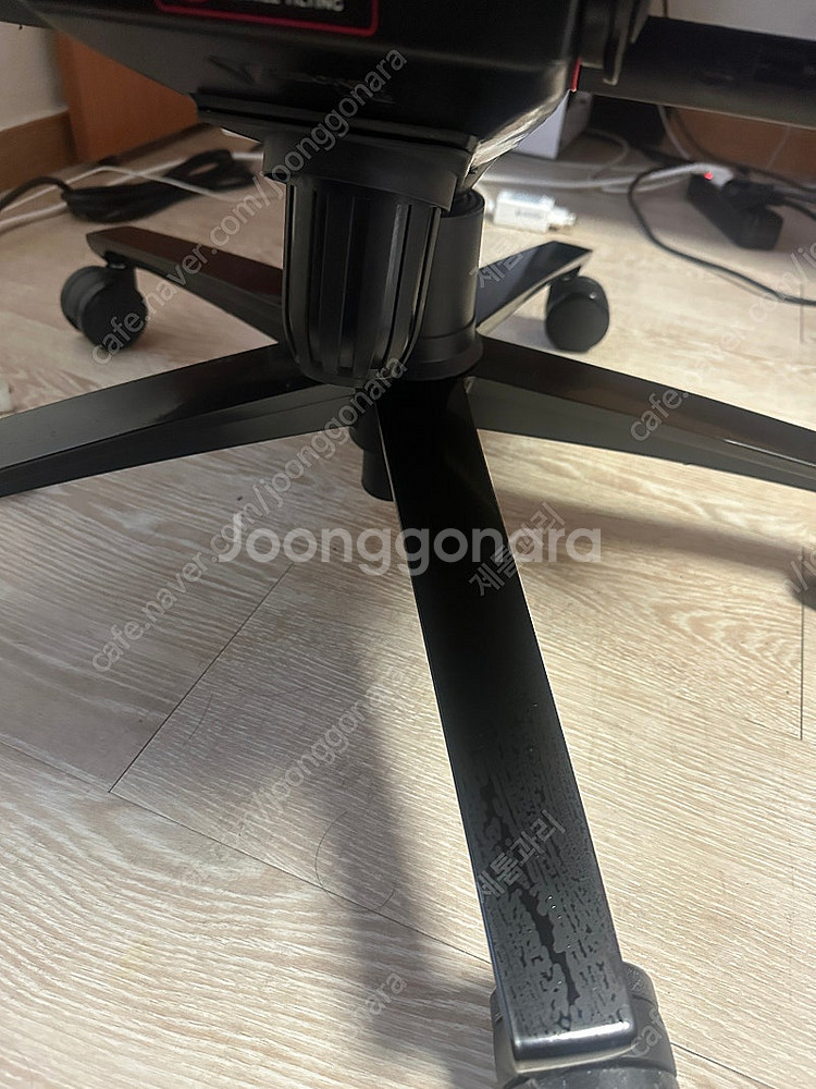 2023 시크릿랩 타이탄 의자--1