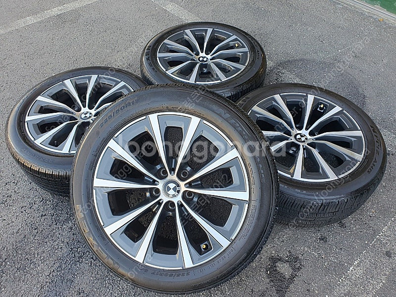 ♡BMW G20 신형320I 17인치 순정 휠타이어 225 50 17팝니다--0