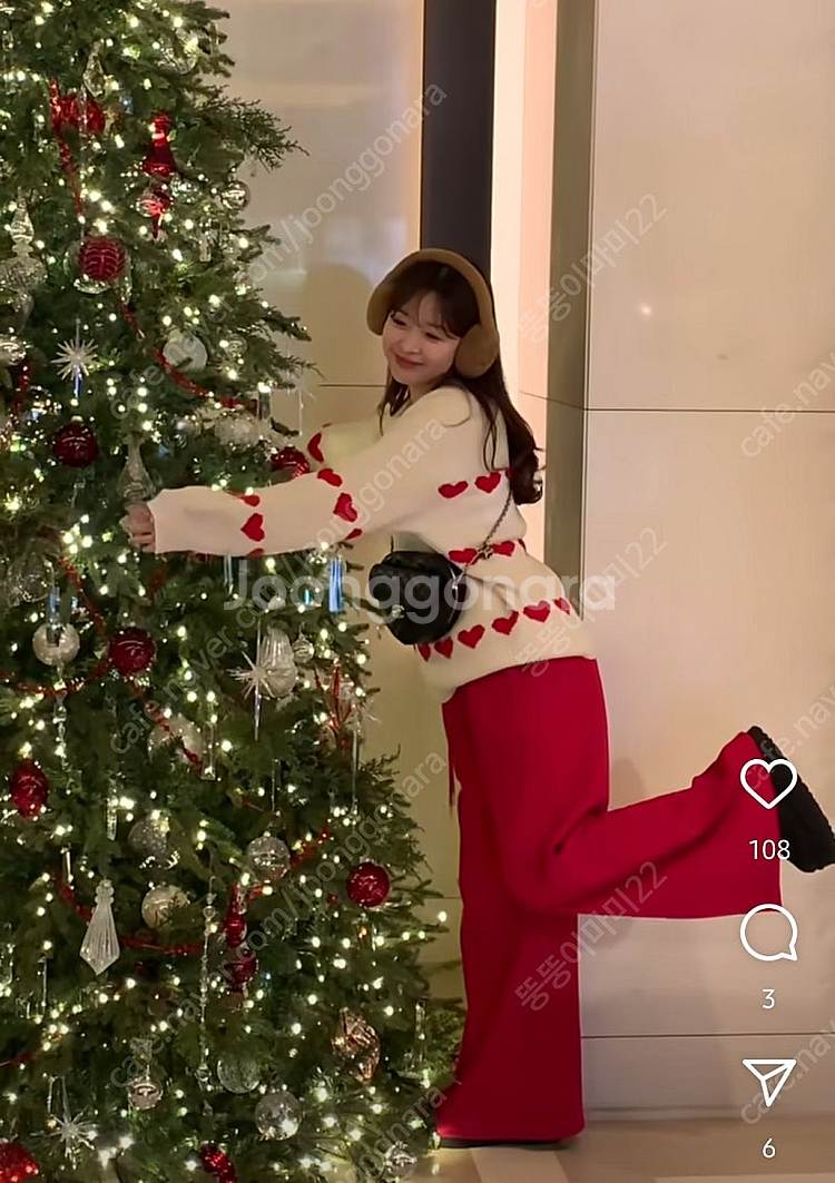 바이씨니 하트니트 아이보리 새상품 팝니다--1
