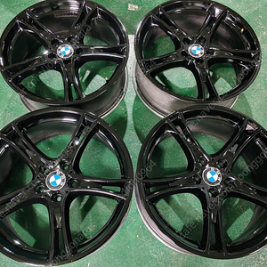 20인치 BMW 블랙도장휠