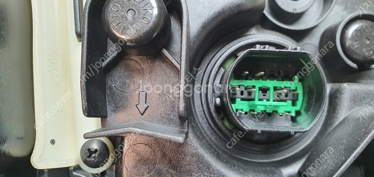 제네시스 EQ900 HID 완품 전조등 운전석 창원중고...--5
