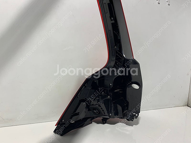 볼보 VOLVO XC60 2세대 32228915 후미등...--1