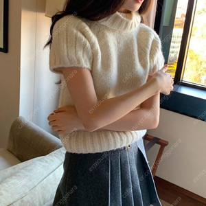 리에뜨 소르베 폴라 하프 반팔 겨울 알파카 니트 아이보리