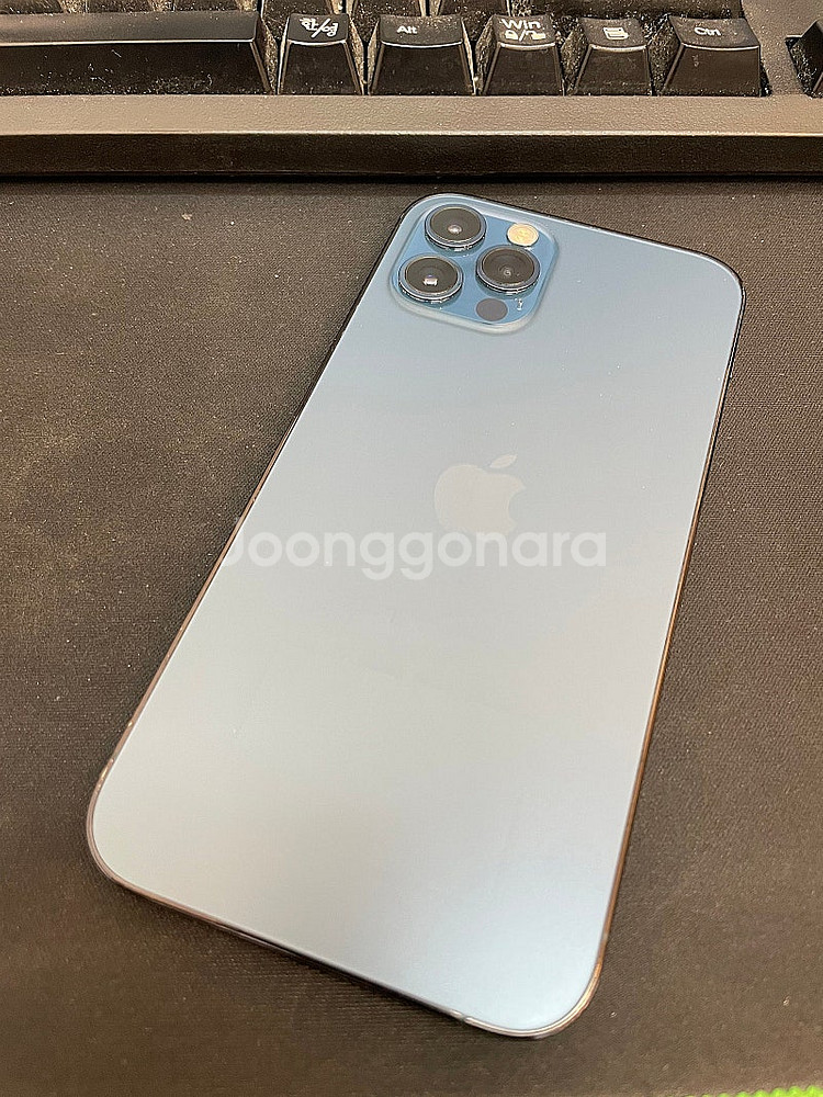 아이폰12프로 블루 256GB 상태좋은 중고40만팝니다...--1
