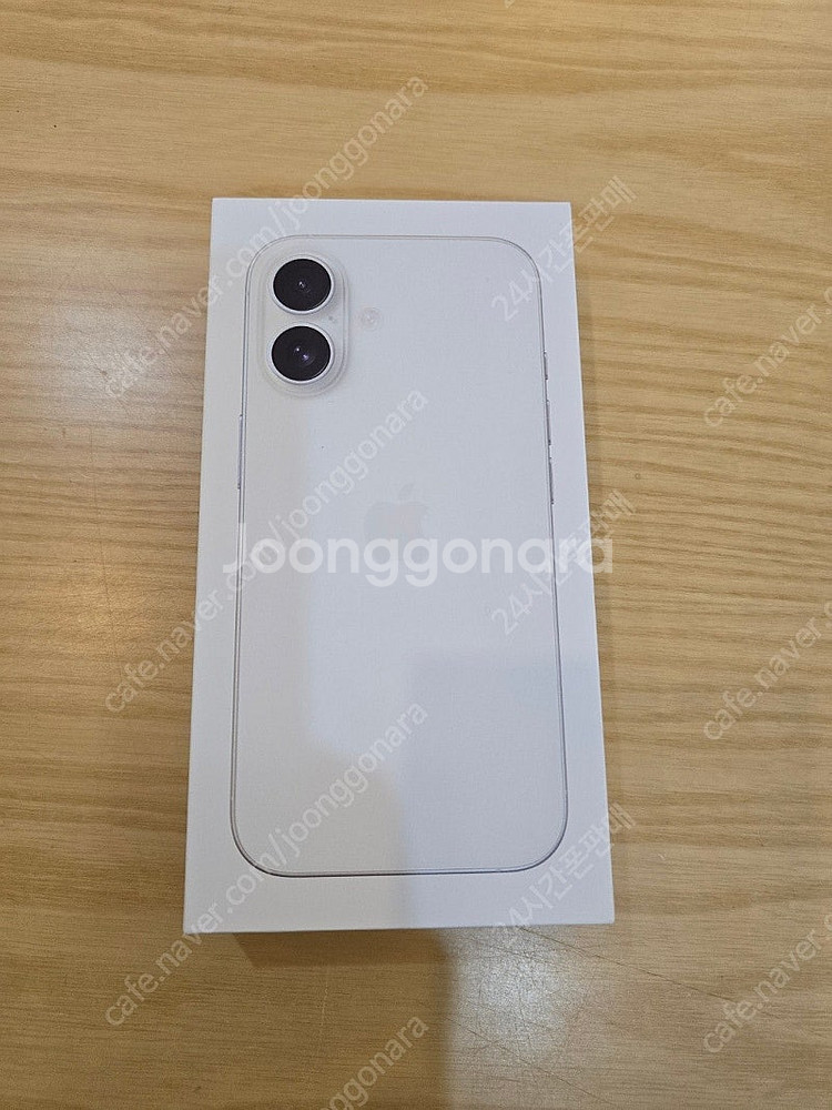 아이폰16화이트128gb 자급제미개봉판매합니다--0