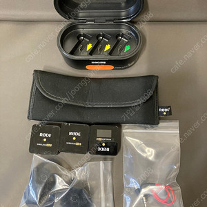 로데 와이어리스 고2 무선마이크 (충전기 포함) 18만원