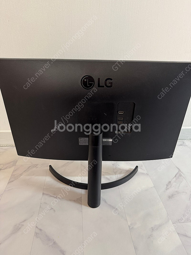 LG 27QN600 27인치 QHD 모니터 팝니다.--1