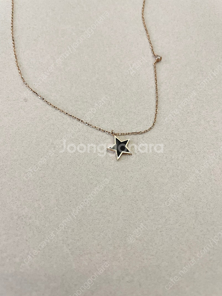 티로즈 이연희 블랙 오닉스 별 목걸이--3