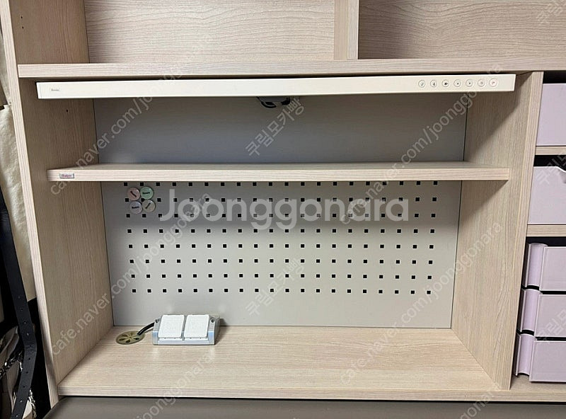 일룸 책상 책장--1