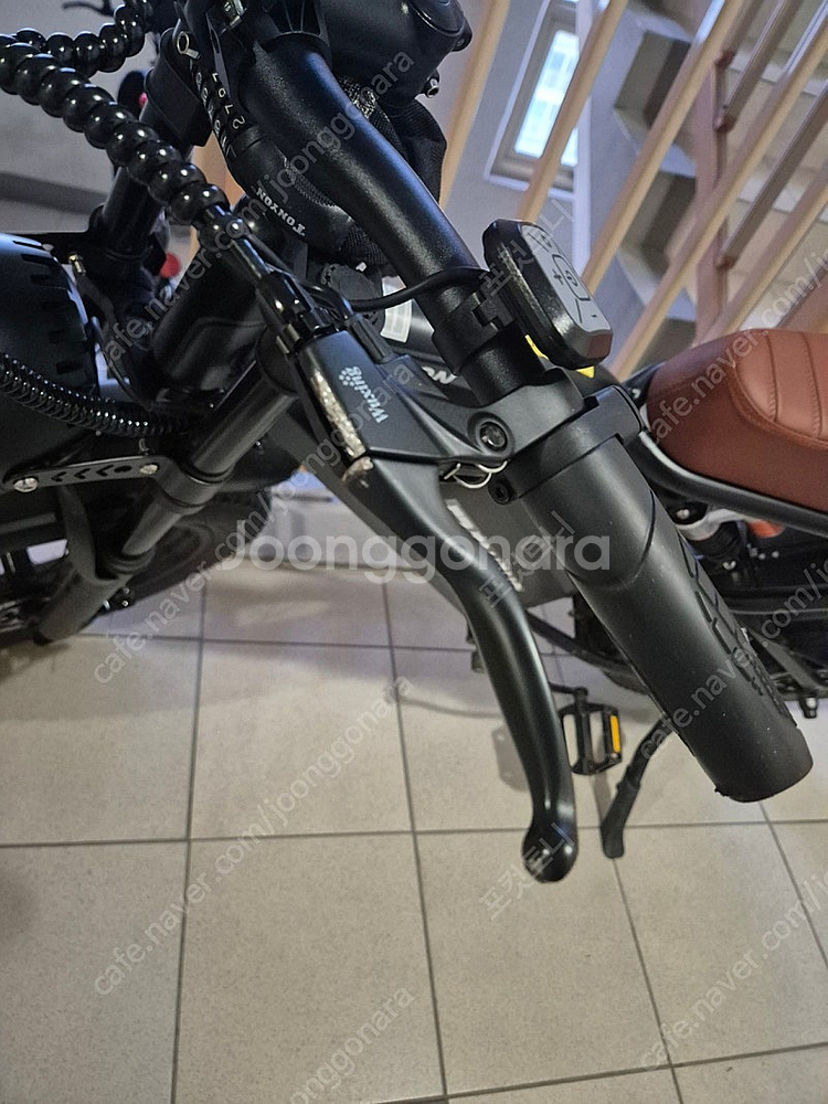 이지베이션 타우러스 bs 슬릭(20ah)--1