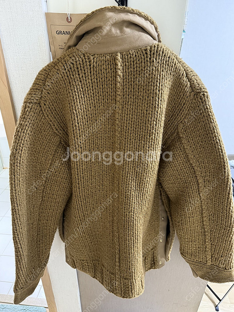 사카이 칼하트 니트 자켓 팝니다--1