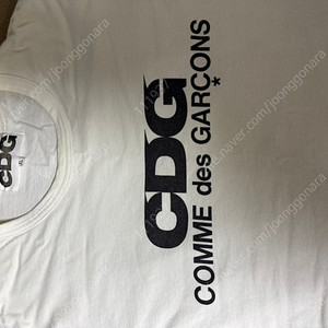 xl 꼼데가르송 cdg 반팔 화이트