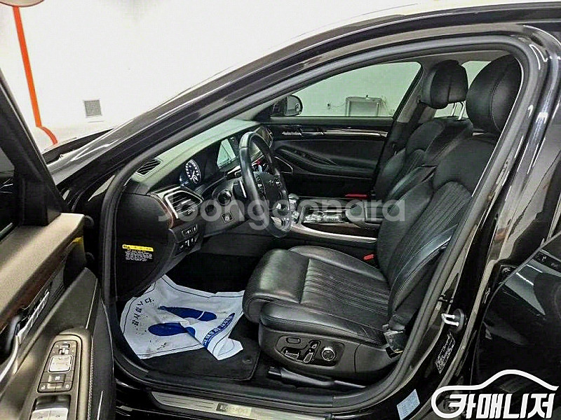 EQ900 3.8 GDI AWD 2018 년 중고차 연...--3