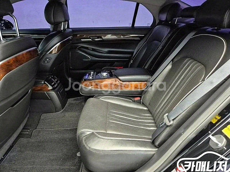 EQ900 3.8 GDI AWD 2016 년 중고차 연...--4