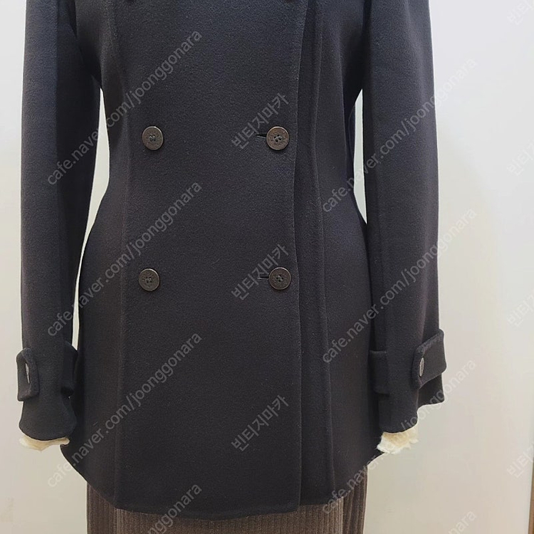 정품 버버리 여성 핸드메이드 하프 코트--2