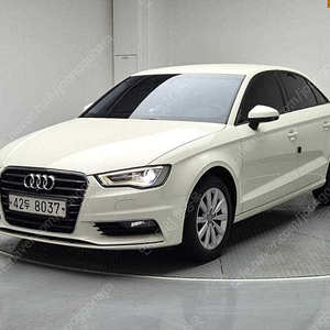 아우디뉴 A3 25 TDI (5인승)중고차 할부 리스 카드 저신용자 전액할부 가능합니다