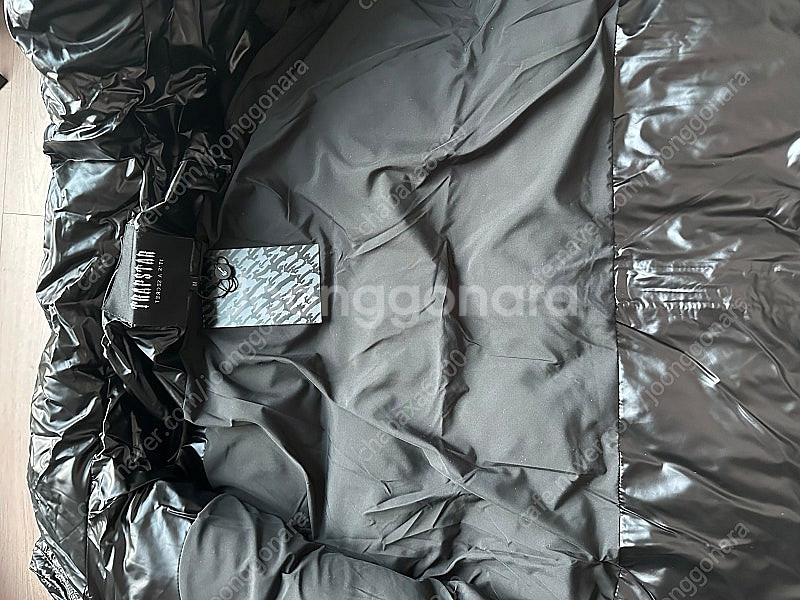 트랩스타 embossed 패딩--1