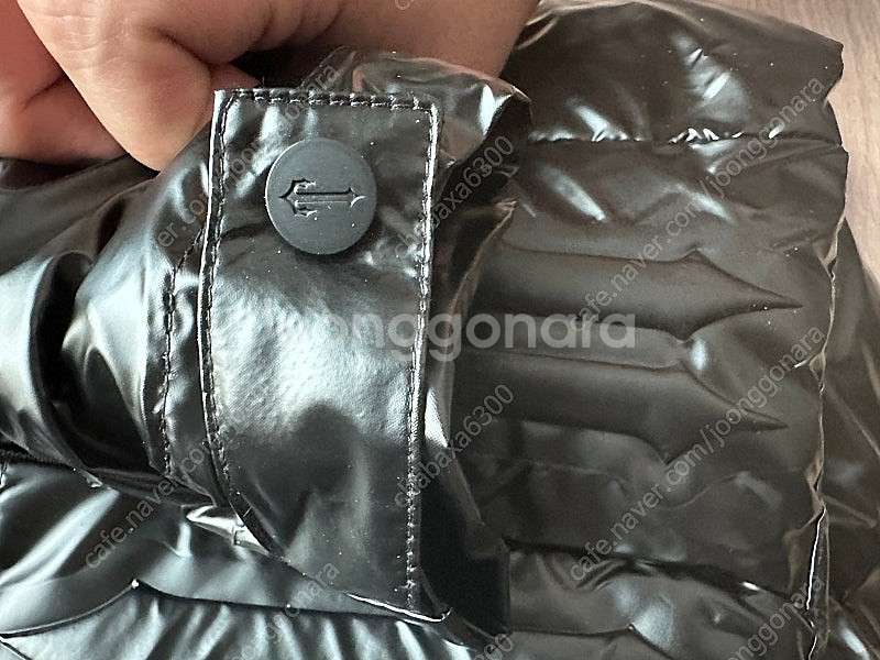 트랩스타 embossed 패딩--4