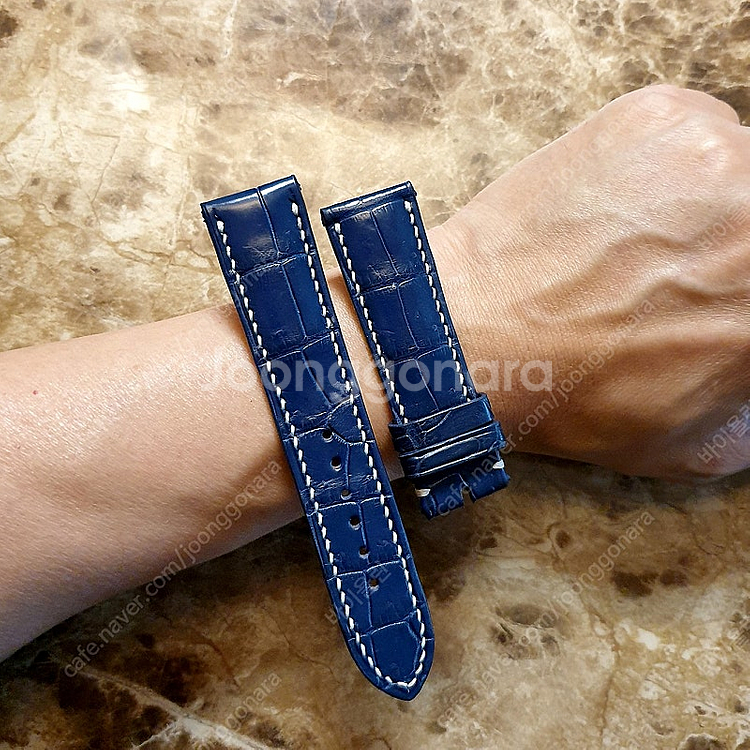 저먼 남자 악어시계줄 시계밴드 22MM 새제품--0