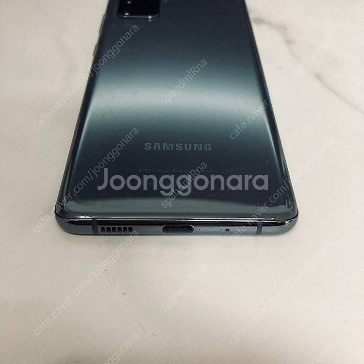 갤럭시 S20플러스 그레이 256기가 11만원 판매합니...--2