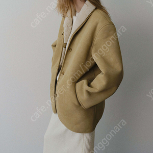 샵레터 LETTER Ben shearling coat