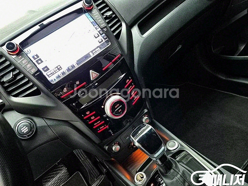 티볼리 에어 2WD 가솔린 1.6 RX 2019 년 중...--2