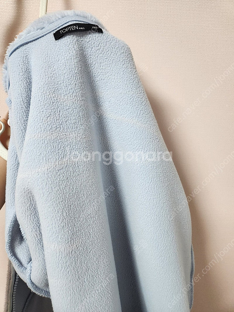 130사이즈 탑텐 하늘색 뽀글이 털 자켓--9