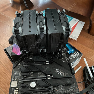 10700F+Z490 strix+D15+D4 16GB 팝니다