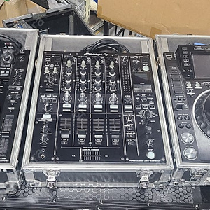 DJM900NEX2+CDJ2000NEX2 팝니다.(하드케이스 포함)