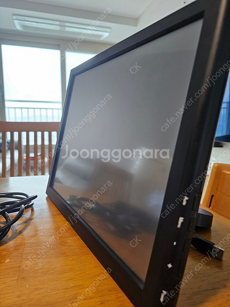 터치모니터 팝니다 (포스 대용가능)--1
