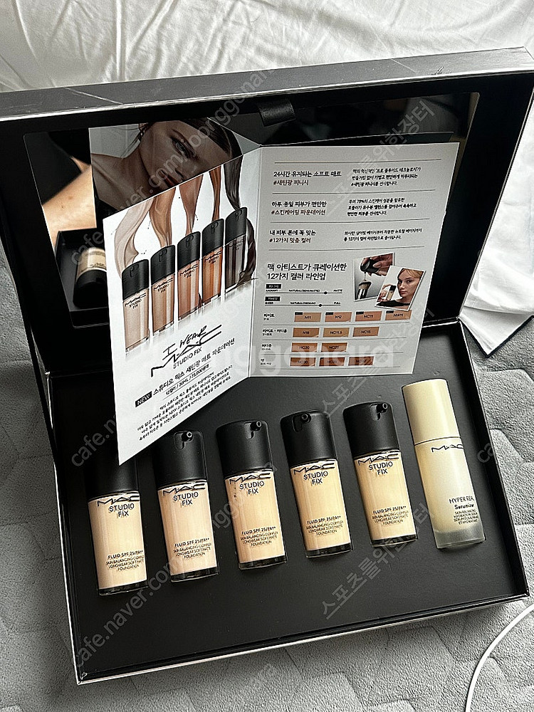 (새상품)맥 스튜디오 픽스 플루이드 롱웨어 소프트매트 파운데이션+하이퍼리얼 세럼라이저--4