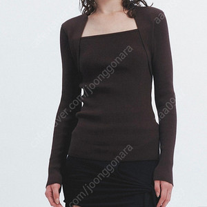 (새제품)해브레스 HAVELESS MODAL BLEND SQUARE NECK KNIT TOP BROWN