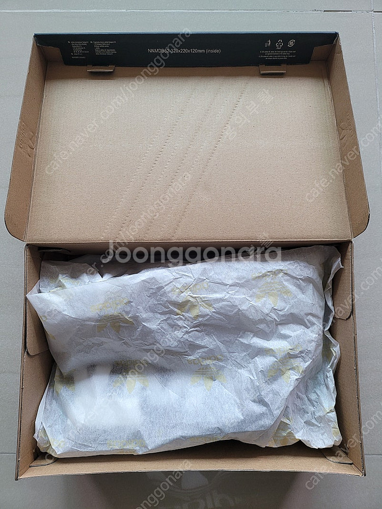 아디다스 EG7539 스페셜 에디션 한정판 새제품 판매...--1