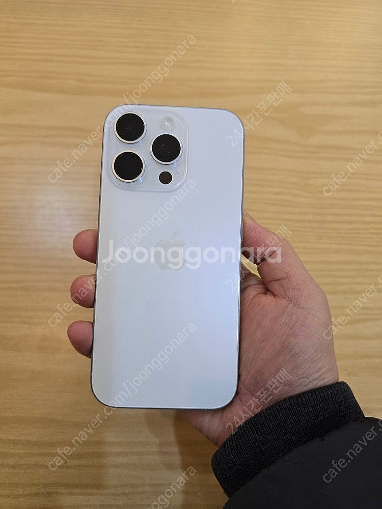 아이폰16프로화이트티타늄256gb 자급제단순개봉미사용판...--6