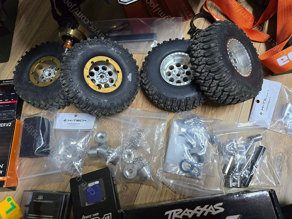 트락사스 trx4 디펜더 픽업 옵션차량 일괄판매, 우나9 b900w h테크 등등--9