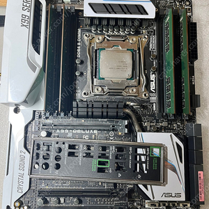 Asus x99-deluxe + i7 5820k + 32기가 메모리