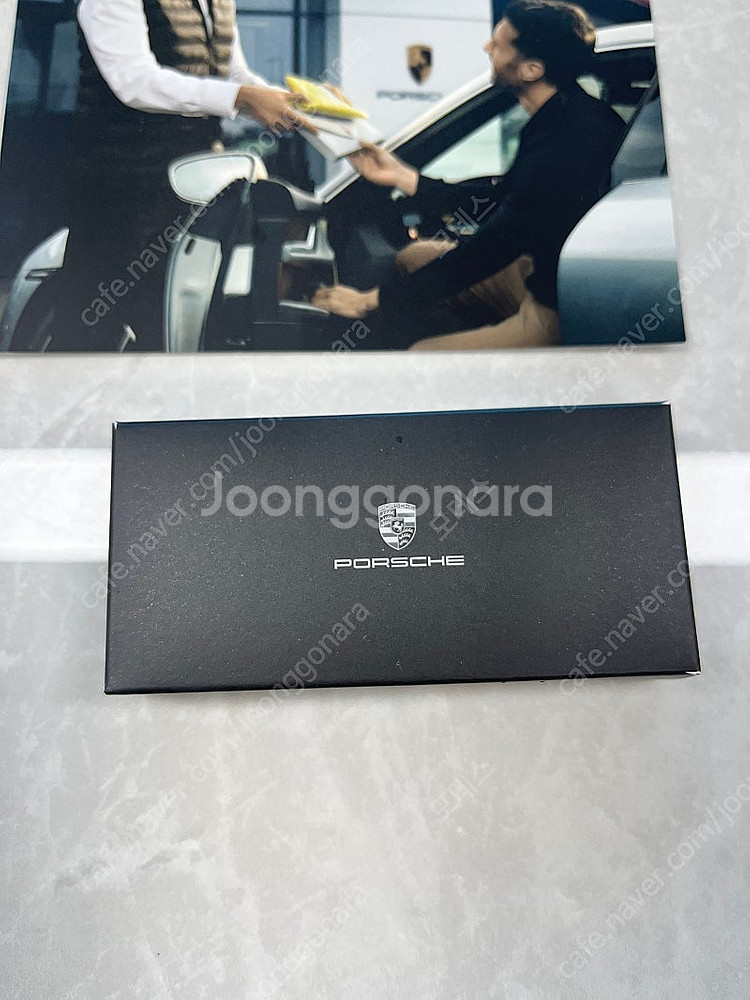 정품 포르쉐 방패 키링--1