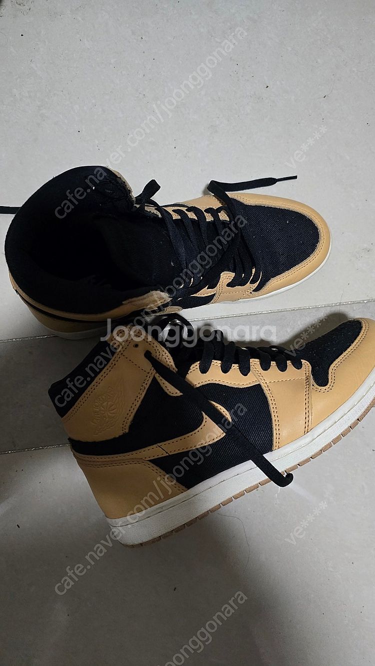 에어 조던 1 (Air Jordan one)--0