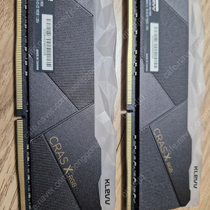 [대구] KLEVV DDR4-3600 CL18 16기가 2개 팝니다.